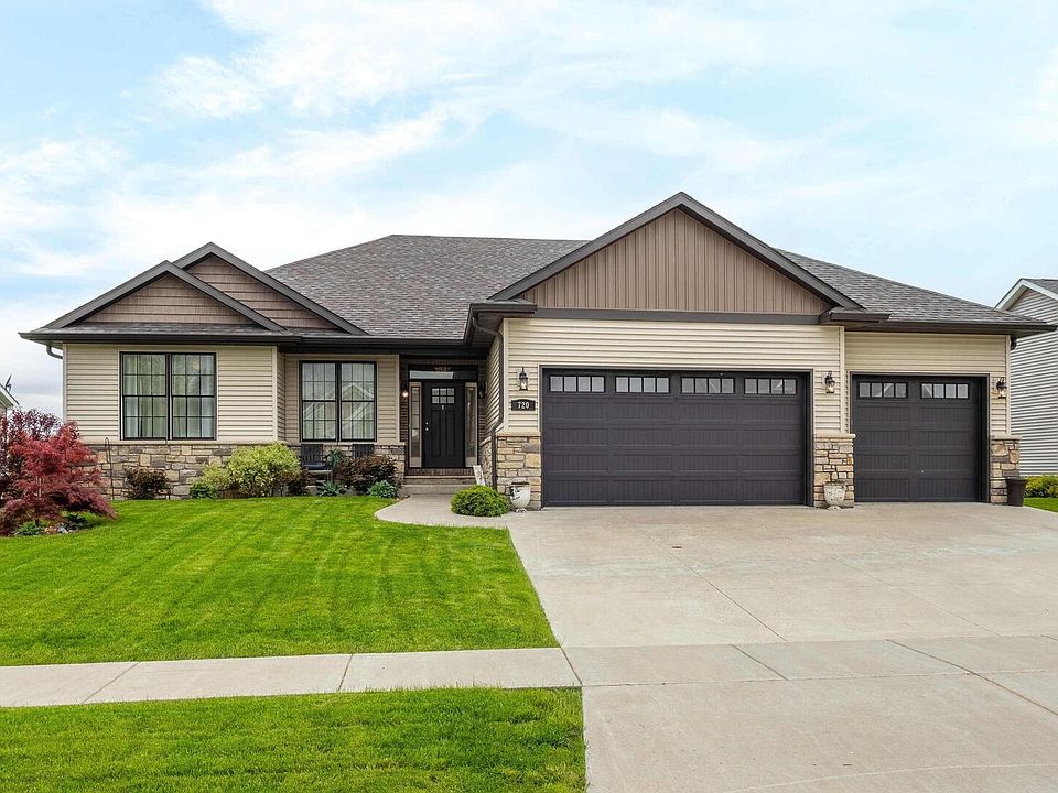 1st image of 720 Deer Woods Dr
