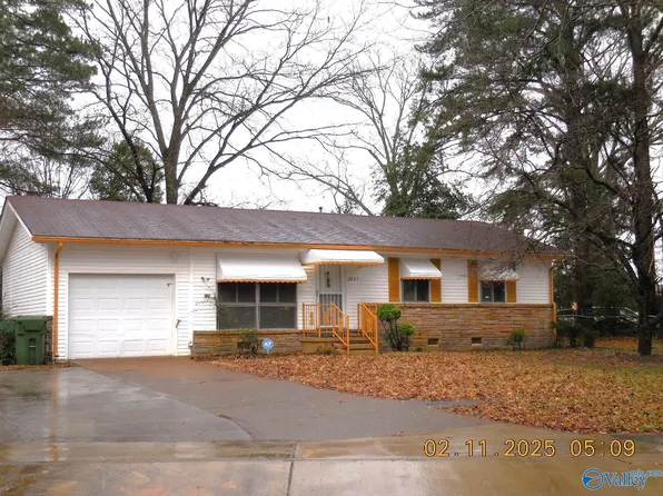 2921 Morgan St SW, Huntsville, AL 35805
