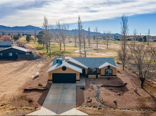 9854 N Medicine Point Dr, Kingman, AZ 86401