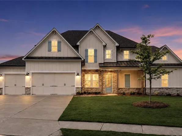663 Crest Line Trl, Powder Springs, GA 30127