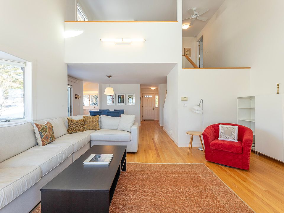 35 Jameson Point Road UNIT 3, Rockland, ME 04841 Zillow