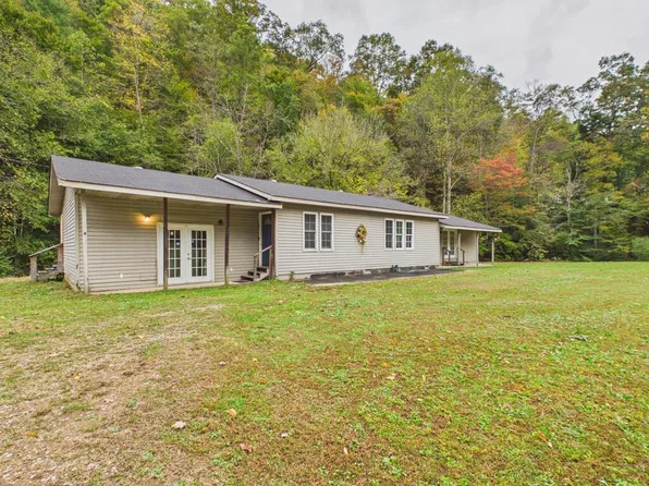 7613 State Highway 550, Mousie, KY 41839