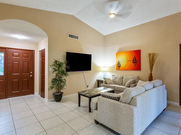 3rd image of 3064 Deer Creek Lake Shore Drive #1