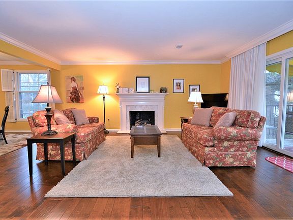 4th image of 124 Fernwood Pl
