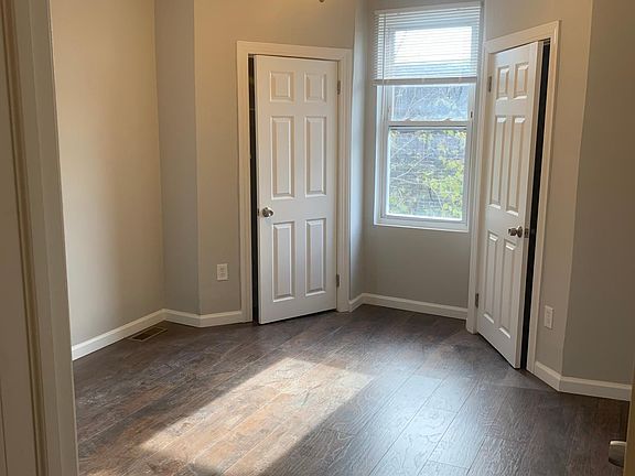 5th image of 926 W Rockland St #928