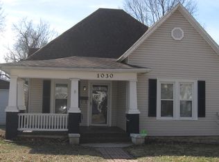 1030 W Webster St, Springfield, MO 65802