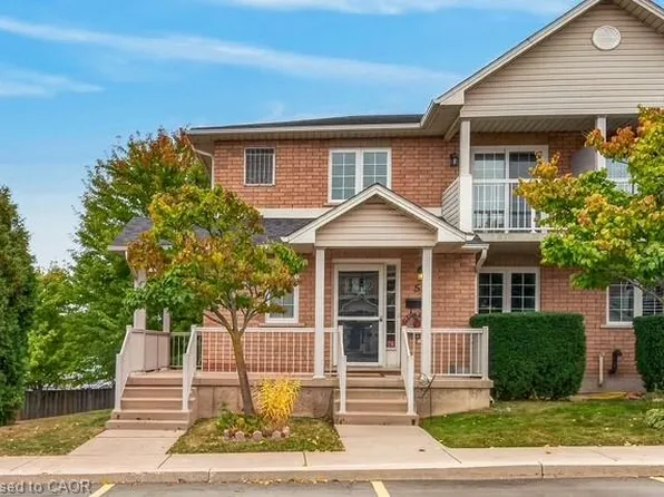2737 King St E #55, Hamilton, ON L8G 5H1