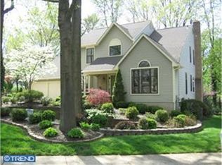 4 Copper Tree Ct, Mount Laurel, NJ 08054