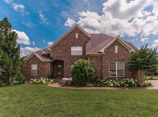 1055 Sierra Gorda Dr, Gallatin, TN 37066
