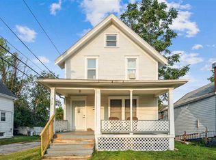 513 17th St SE, Cedar Rapids, IA