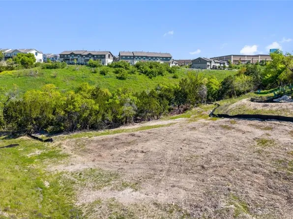 1720 Long Bow Dr, Leander, TX 78641