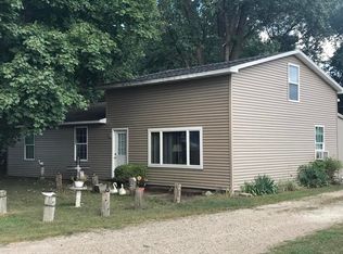 10357 Cecelia St, White Pigeon, MI 49099