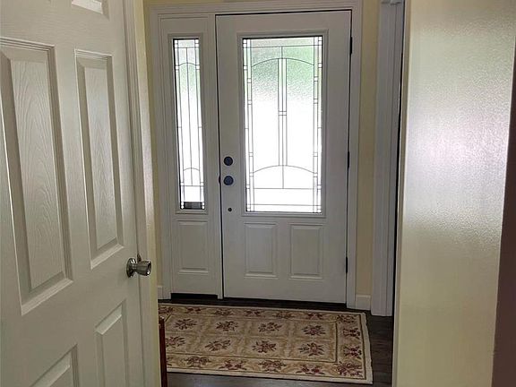 2nd image of 16548 Forest Pine Dr