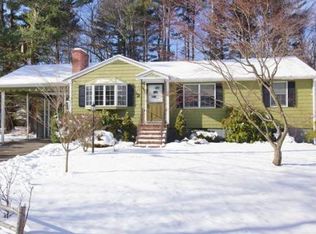 2 Leroy Dr, Burlington, MA 01803