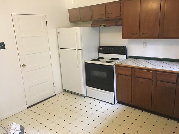2nd image of 212 McKinley Ave #1