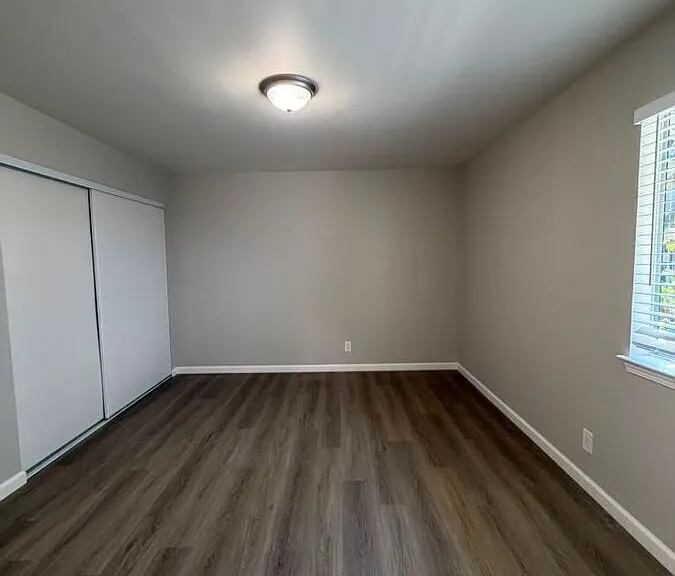 300 Warren Ave #2 — Photo 10