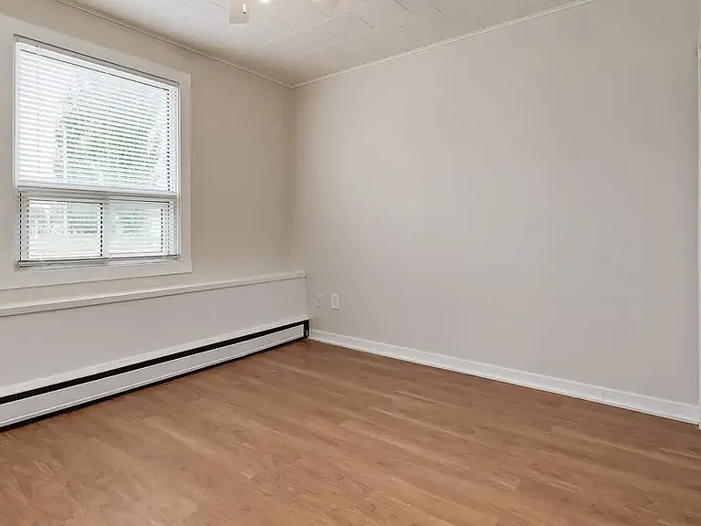 66 3rd Ave SE #3 — Photo 13
