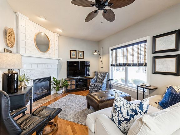 4th image of 6302 Beechtree Dr #18106