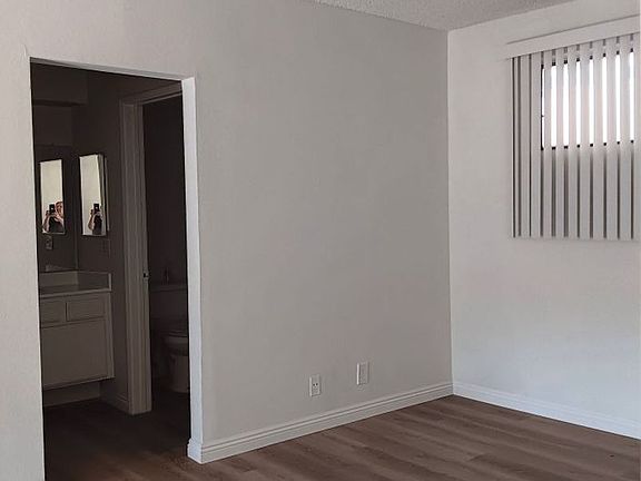 5th image of 10965 Fruitland Dr APT 203