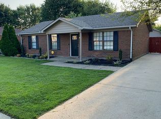 297 Smith Ln, Louisville, KY 40229