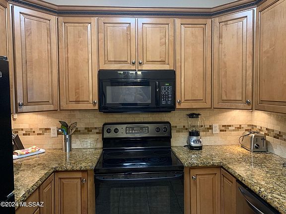 5th image of 1500 E Pusch Wilderness Dr Unit 6102
