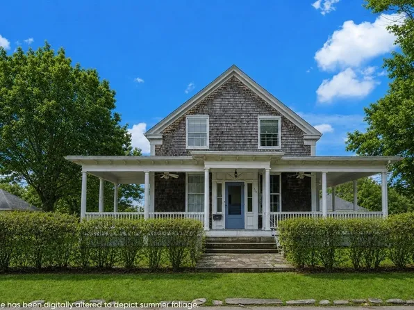 774 Dartmouth St, Dartmouth, MA 02748