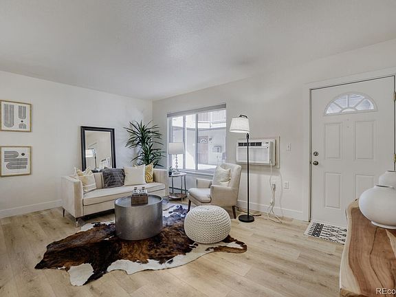 4th image of 2345 N Clay Street #4