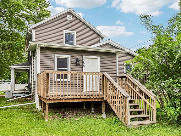 3rd image of 309 Cedar St