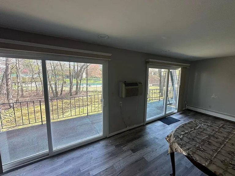 48 Fernview Ave #9 — Photo 5