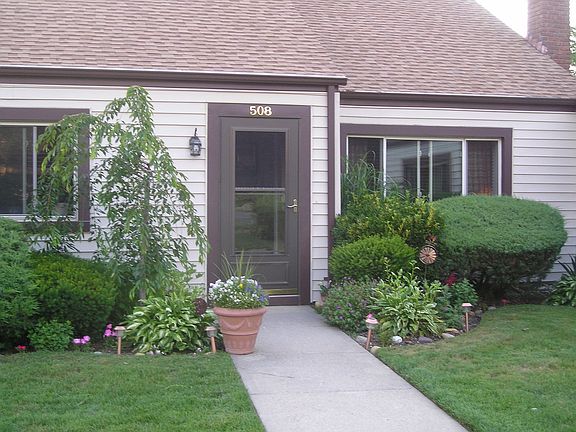 2nd image of 508 Lake Ct