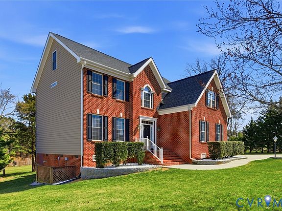 4th image of 5913 Trail Ride Dr