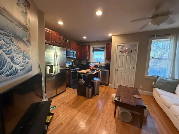 16 Lawn St #2B, Roxbury Crossing, MA 02120