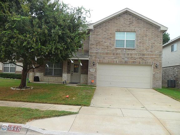 3rd image of 8648 Star Thistle Dr