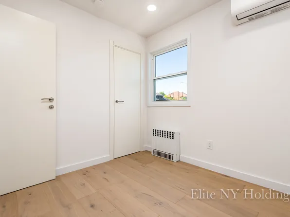 4469 Surf Avenue image 27 of 35