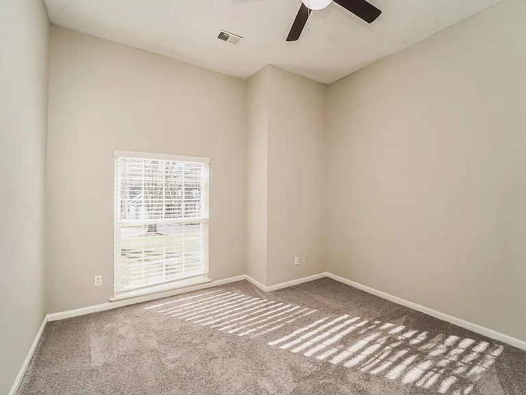 11213 Clayford Rdg — Photo 11