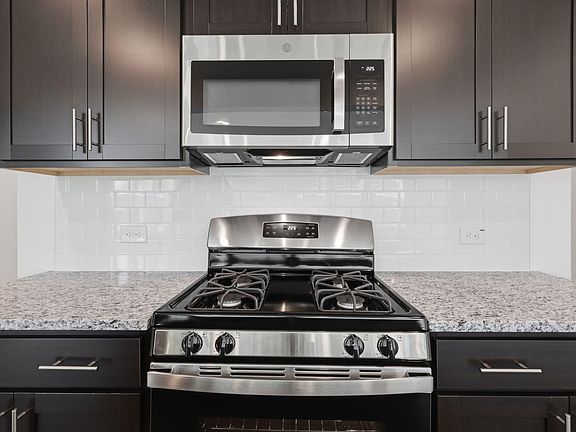 5th image of 3013 Allamore Dr