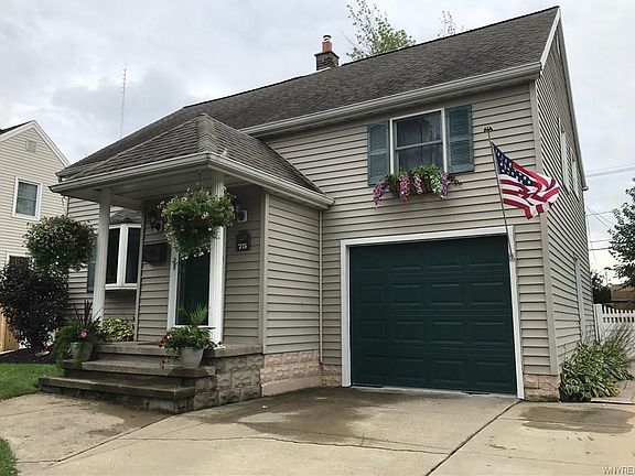 3rd image of 75 Turner Ave