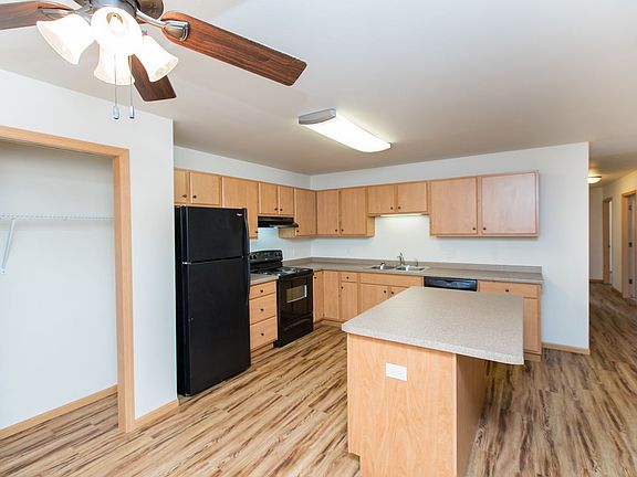 3rd image of 3421 Norton St APT 103