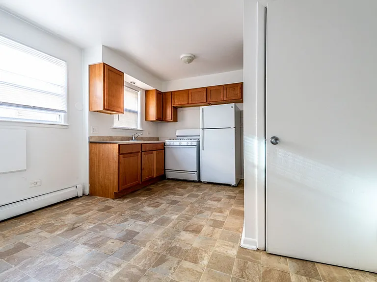 2066 W 135th Pl — Photo 12