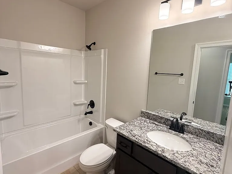 187 Berkshire Pl — Photo 21