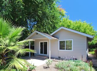 2933 Louis Rd APT 4, Palo Alto, CA 94303