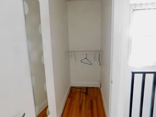 Rented by Compass | media 28