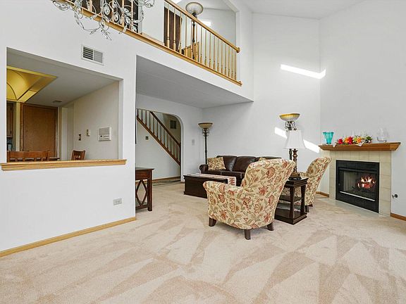 3rd image of 7915 W 157th St APT 2E