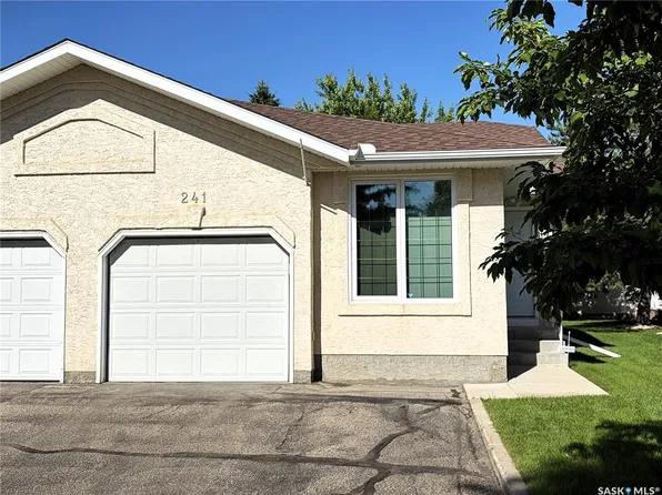 UNIT 241-815 Heritage GREEN, Saskatoon, SK S7H 5R6