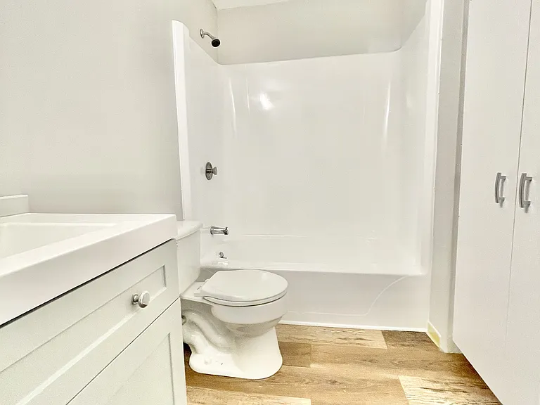 232 Canton St #306 — Photo 4