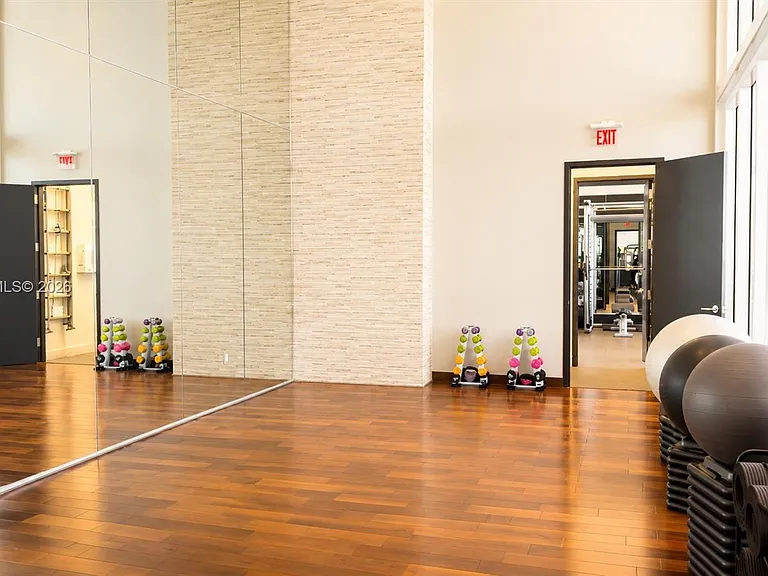 15901 Collins Ave #4303 — Photo 31
