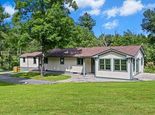 72 Westboro Rd, Upton, MA 01568