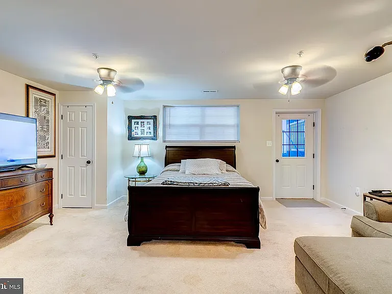 21298 Bethmill Way — Photo 7