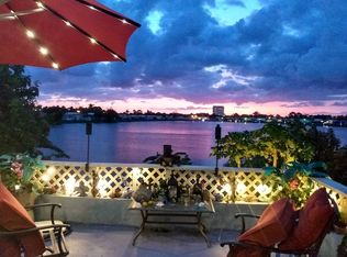 6855 41st Ave N, West Palm Beach, FL 33404