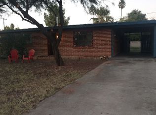 6965 E Calle Canis, Tucson, AZ 85710